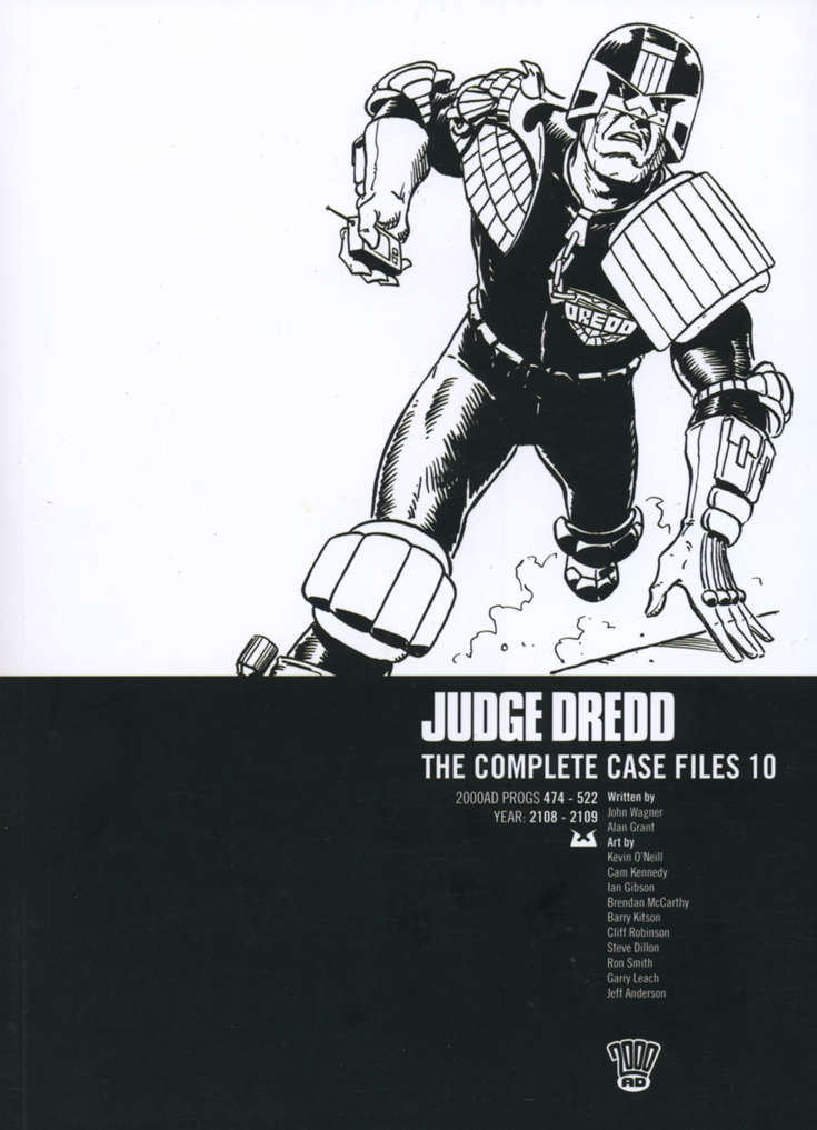 Judge Dredd: The Complete Case Files #10