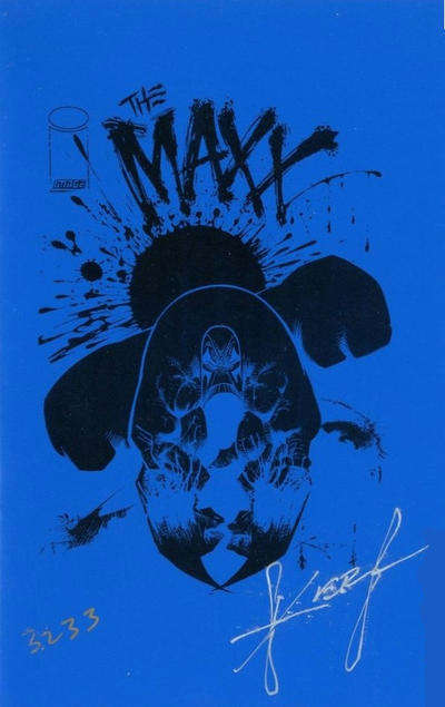 The Maxx Ashcan